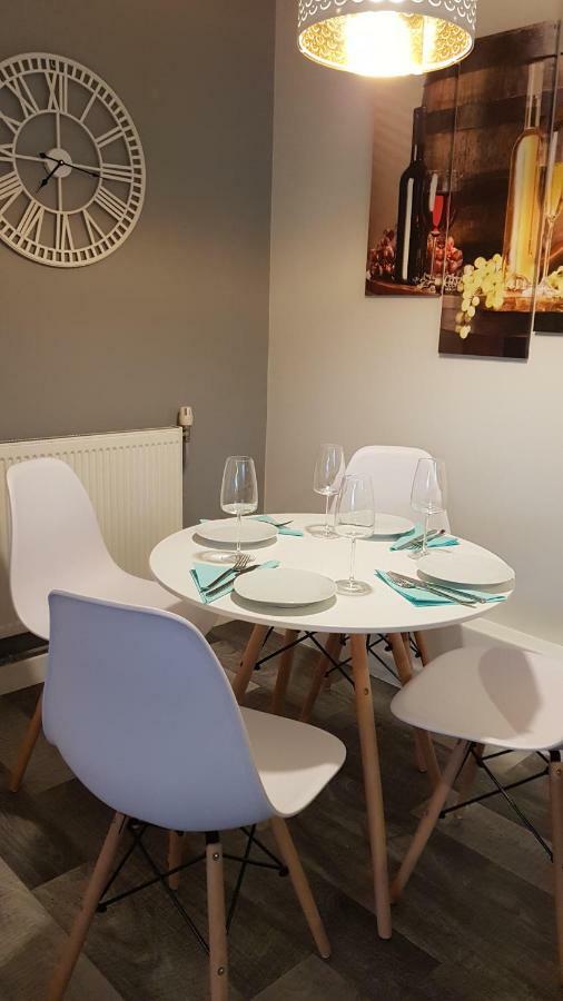 Апартаменти New Contemporary Flat Minutes From Airport & Nec Marston Green Екстер'єр фото